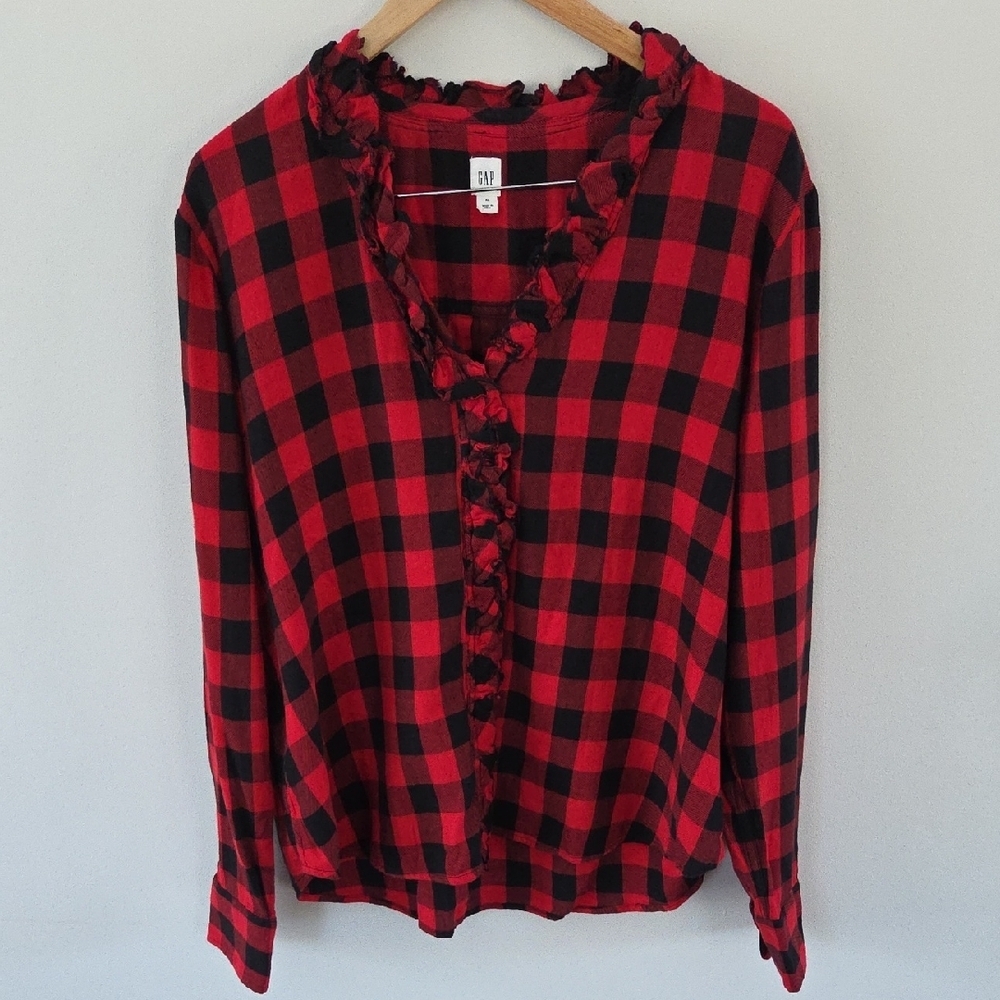 GAP Women's Black and Red Checkered Blouse